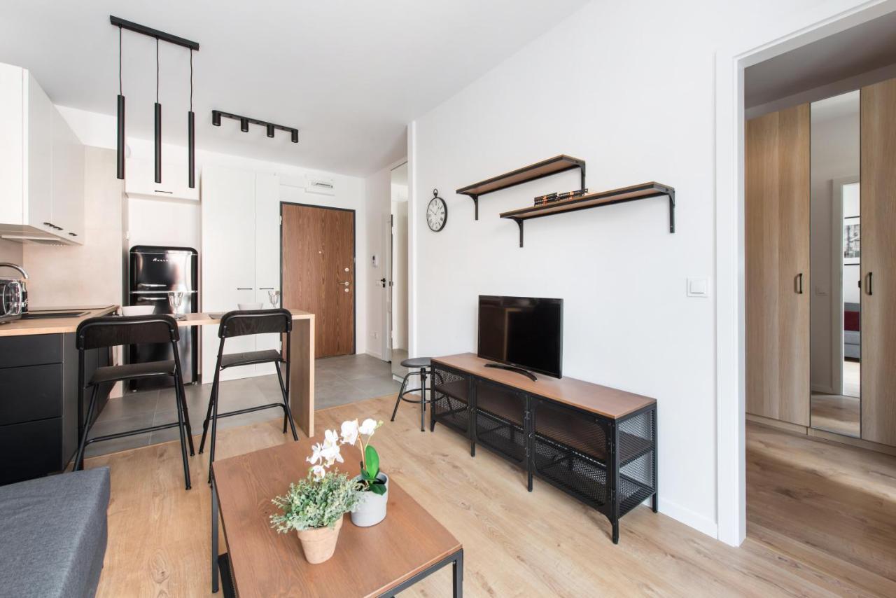 Superapart Stalowa 39 Modern Unit With Kitchen & Wifi Warszawa Exteriör bild
